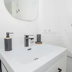 Ybh Pracer, 27 Apartment