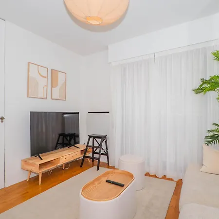 Appartement Ybh Pracer, 27 *